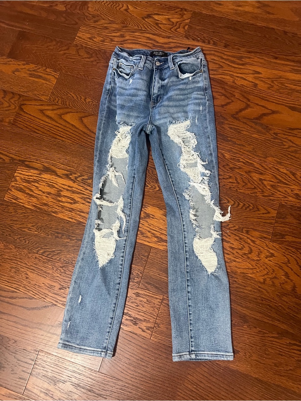 Judy Blue Light Blue Distressed Skinny Jeans